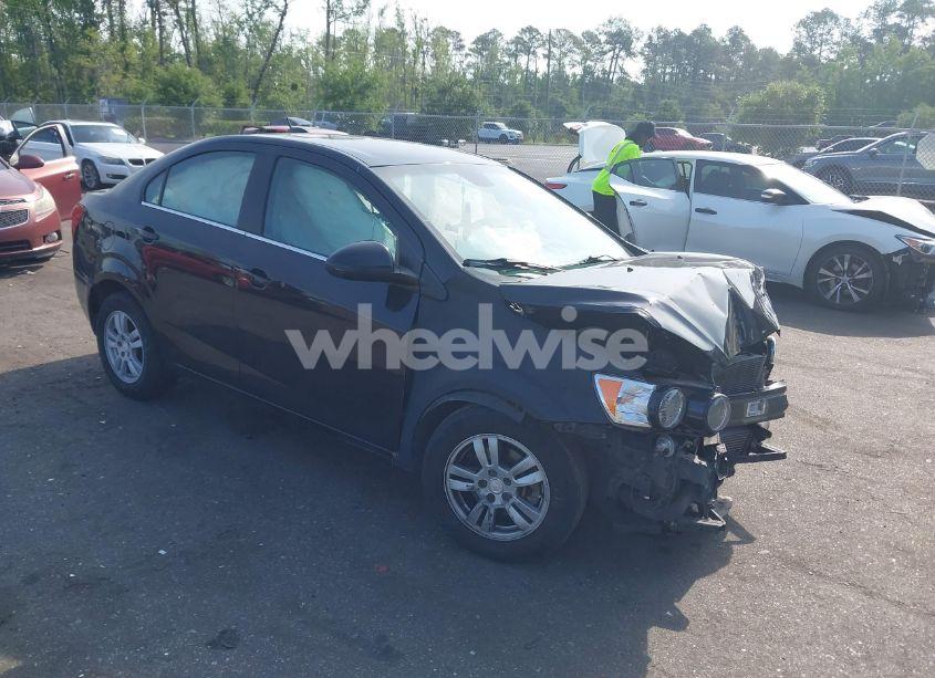 2016 Chevrolet Sonic LT AUTO (VIN 1G1JC5SB1G4106377) main photo