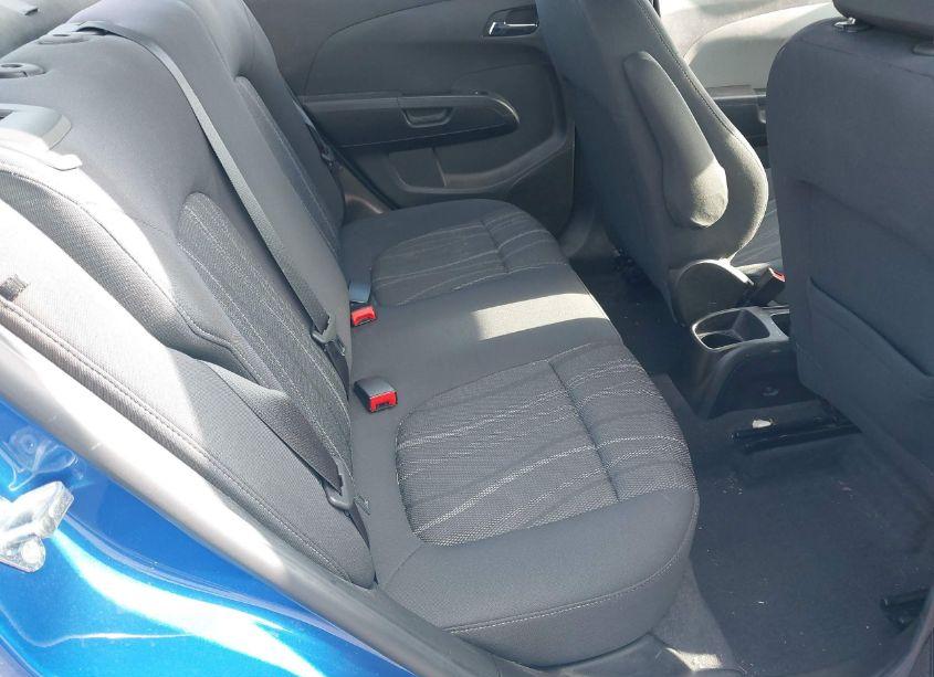 Photo 8 of 2016 Chevrolet Sonic LT AUTO (VIN 1G1JC5SB1G4123440)