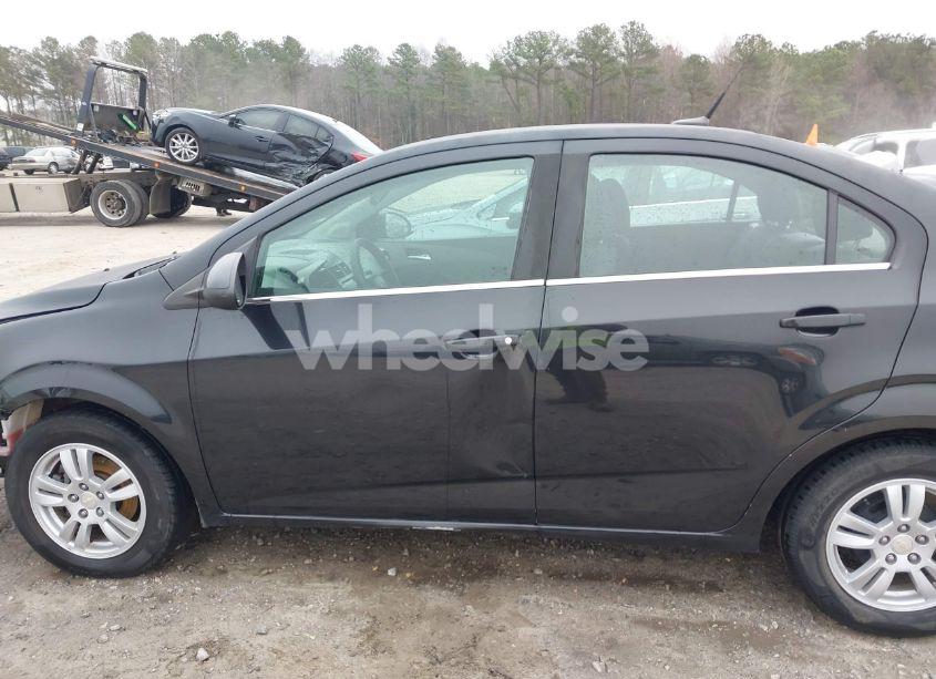Photo 14 of 2013 Chevrolet Sonic LT AUTO (VIN 1G1JC5SB2D4246093)