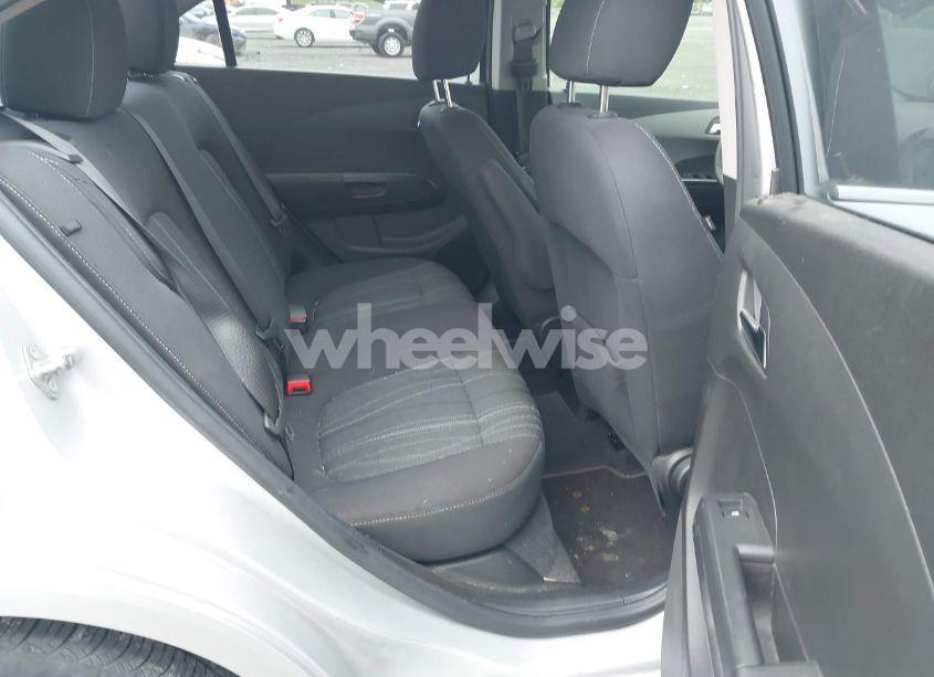 Photo 8 of 2013 Chevrolet Sonic LT AUTO (VIN 1G1JC5SB3D4136864)