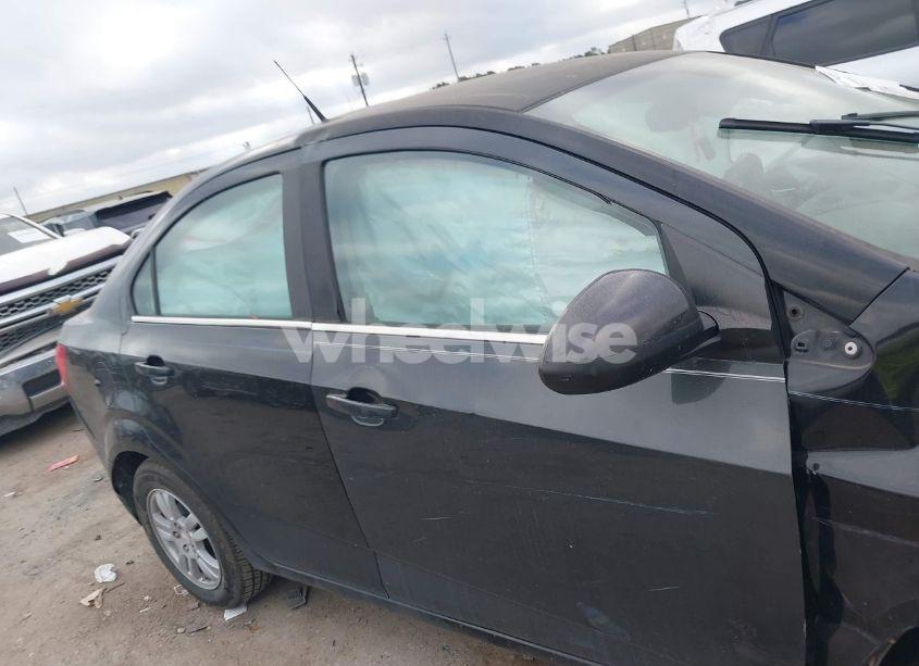 Photo 13 of 2012 Chevrolet Sonic 2LT (VIN 1G1JC5SB4C4161917)