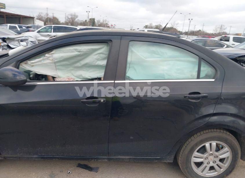 Photo 14 of 2012 Chevrolet Sonic 2LT (VIN 1G1JC5SB4C4161917)