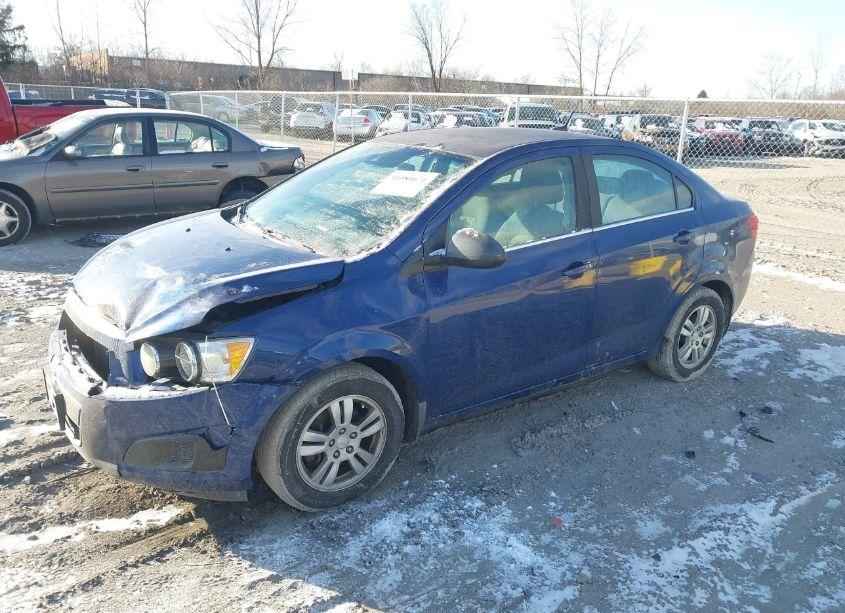 Photo 2 of 2014 Chevrolet Sonic LT AUTO (VIN 1G1JC5SB4E4125714)