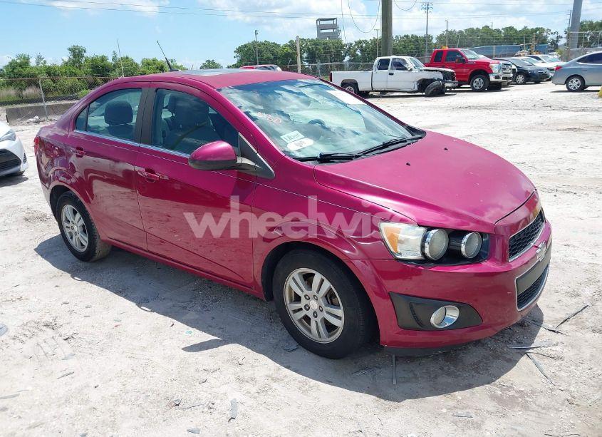 2014 Chevrolet Sonic LT AUTO (VIN 1G1JC5SB5E4122840) main photo