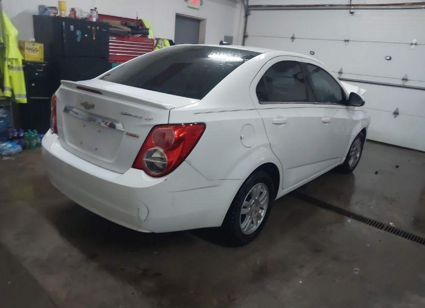 Photo 4 of 2013 Chevrolet Sonic LT AUTO (VIN 1G1JC5SB6D4188165)