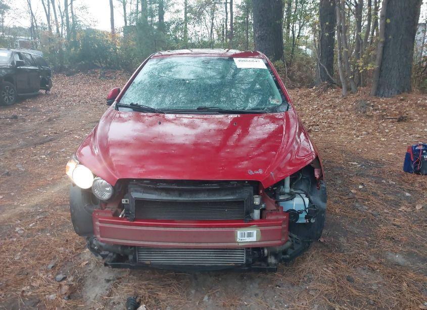 Photo 13 of 2014 Chevrolet Sonic LT AUTO (VIN 1G1JC5SB6E4105058)