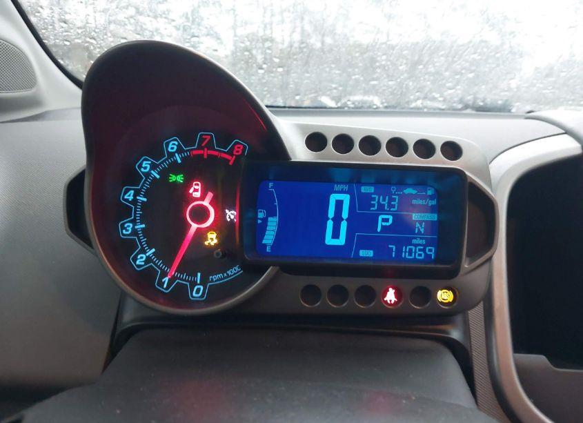 Photo 7 of 2014 Chevrolet Sonic LT AUTO (VIN 1G1JC5SB6E4105058)