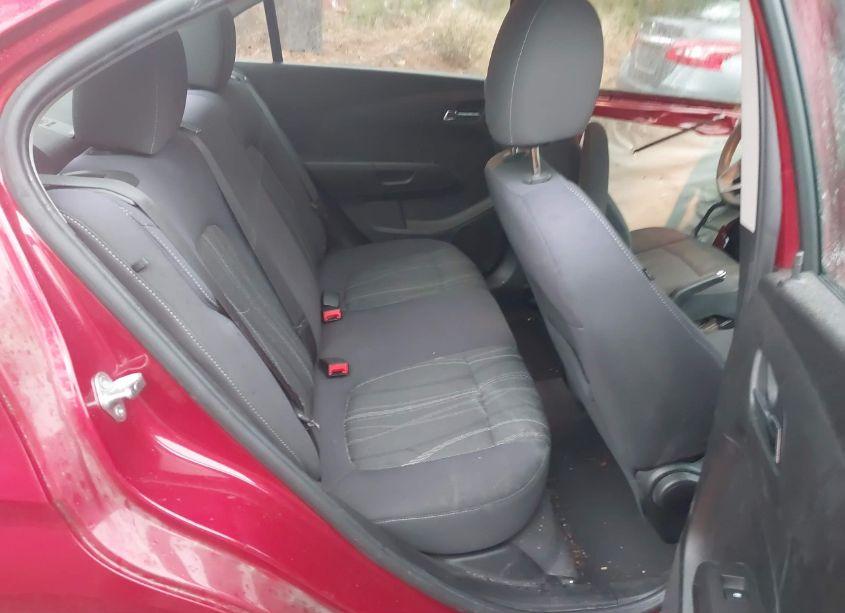 Photo 8 of 2014 Chevrolet Sonic LT AUTO (VIN 1G1JC5SB6E4105058)