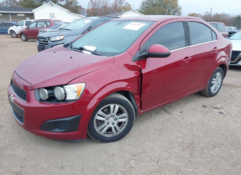 Photo 2 of 2013 Chevrolet Sonic LT AUTO (VIN 1G1JC5SB7D4246560)