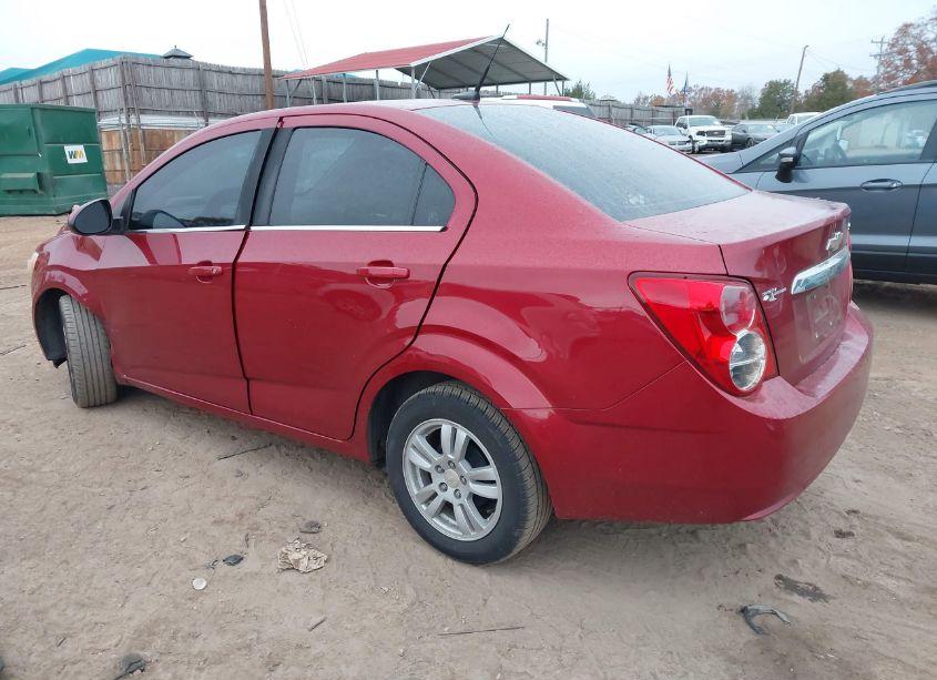 Photo 3 of 2013 Chevrolet Sonic LT AUTO (VIN 1G1JC5SB7D4246560)