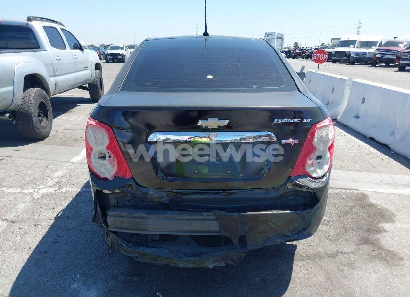 Photo 16 of 2014 Chevrolet Sonic LT AUTO (VIN 1G1JC5SB7E4146444)