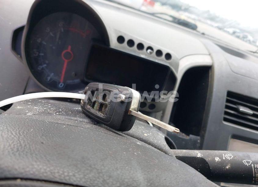 Photo 11 of 2015 Chevrolet Sonic LT AUTO (VIN 1G1JC5SB7F4137504)