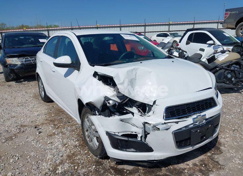 2014 Chevrolet Sonic LT AUTO (VIN 1G1JC5SB8E4100279) main photo