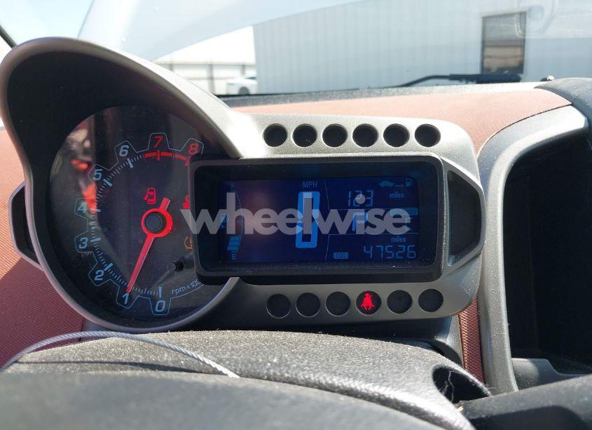 Photo 7 of 2014 Chevrolet Sonic LT AUTO (VIN 1G1JC5SB8E4100279)