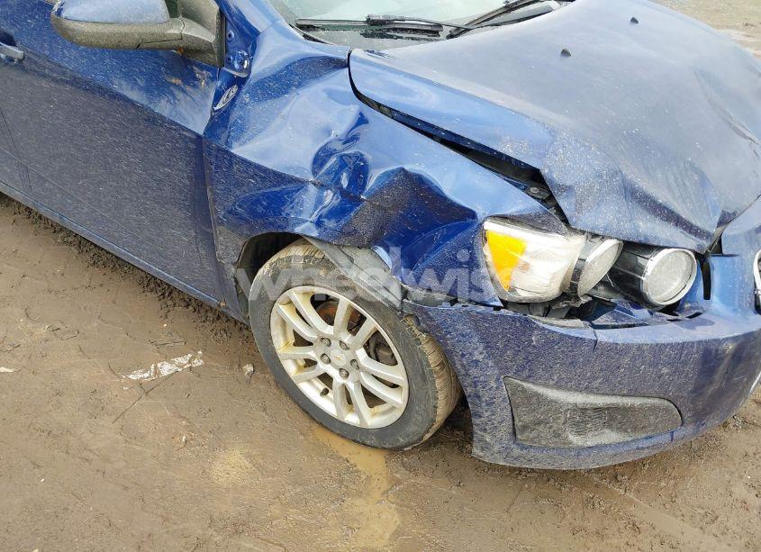 Photo 12 of 2012 Chevrolet Sonic 2LT (VIN 1G1JC5SB9C4217138)