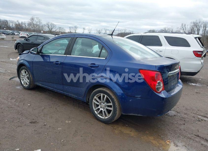 Photo 3 of 2012 Chevrolet Sonic 2LT (VIN 1G1JC5SB9C4217138)