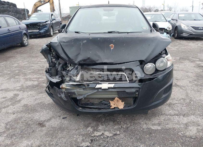 Photo 11 of 2013 Chevrolet Sonic LT AUTO (VIN 1G1JC5SB9D4124685)