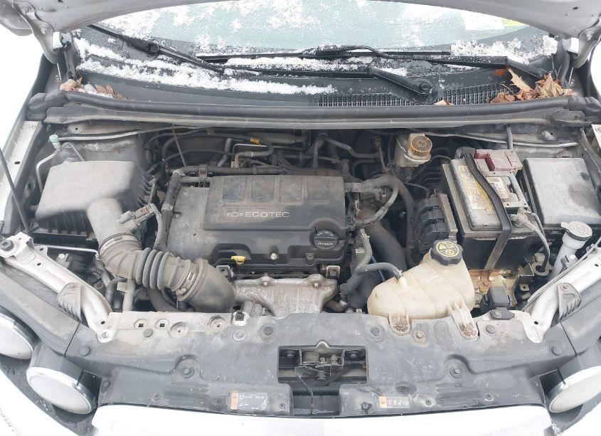 Photo 10 of 2014 Chevrolet Sonic LT AUTO (VIN 1G1JC5SB9E4154934)