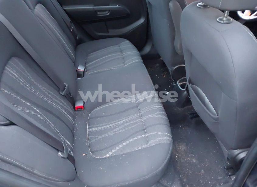 Photo 8 of 2015 Chevrolet Sonic LT AUTO (VIN 1G1JC5SB9F4220495)