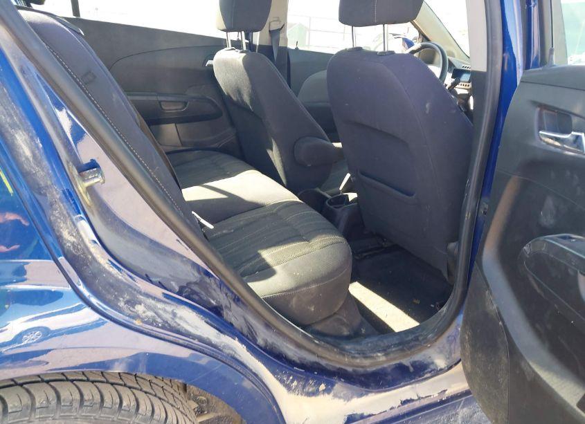 Photo 8 of 2013 Chevrolet Sonic LT AUTO (VIN 1G1JC5SBXD4152625)