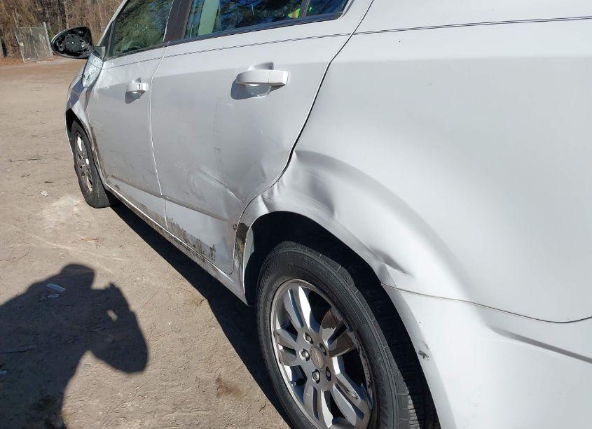 Photo 14 of 2014 Chevrolet Sonic LT AUTO (VIN 1G1JC5SBXE4109288)