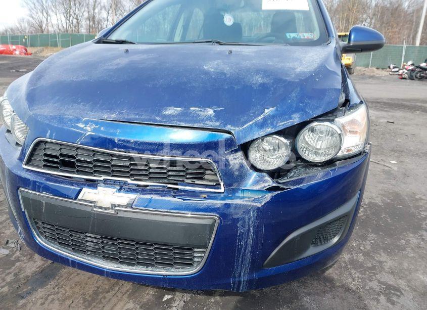 Photo 6 of 2013 Chevrolet Sonic LT AUTO (VIN 1G1JC5SG0D4126286)