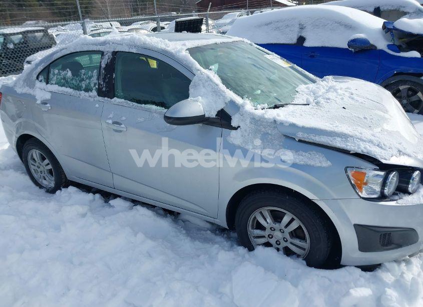2014 Chevrolet Sonic LT AUTO (VIN 1G1JC5SG0E4131523) main photo