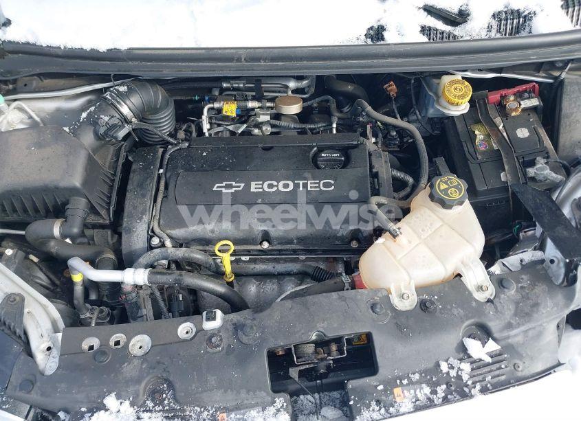 Photo 10 of 2014 Chevrolet Sonic LT AUTO (VIN 1G1JC5SG0E4131523)