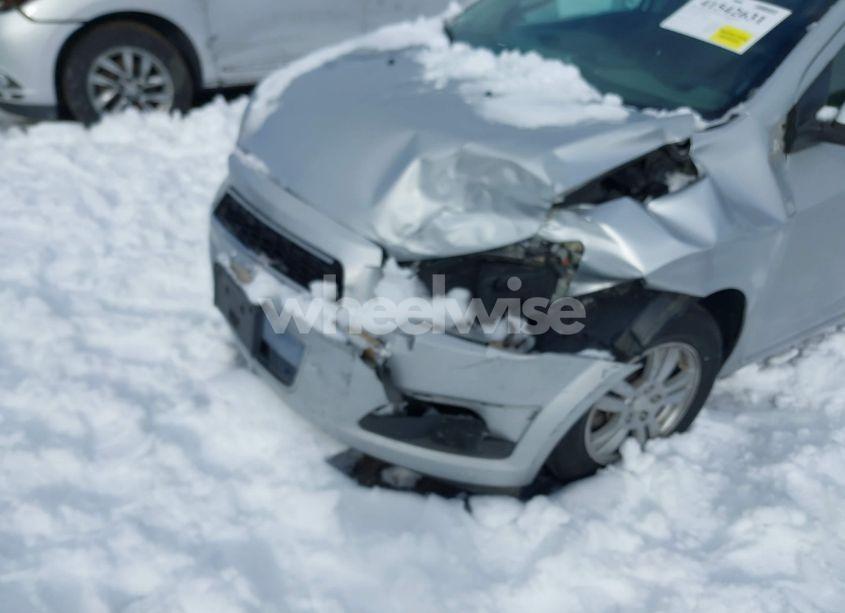 Photo 6 of 2014 Chevrolet Sonic LT AUTO (VIN 1G1JC5SG0E4131523)