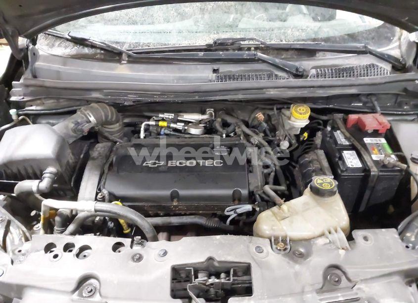 Photo 10 of 2014 Chevrolet Sonic LT AUTO (VIN 1G1JC5SG0E4203501)