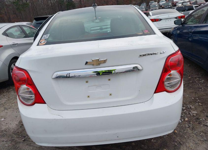 Photo 16 of 2016 Chevrolet Sonic LT AUTO (VIN 1G1JC5SG0G4152018)