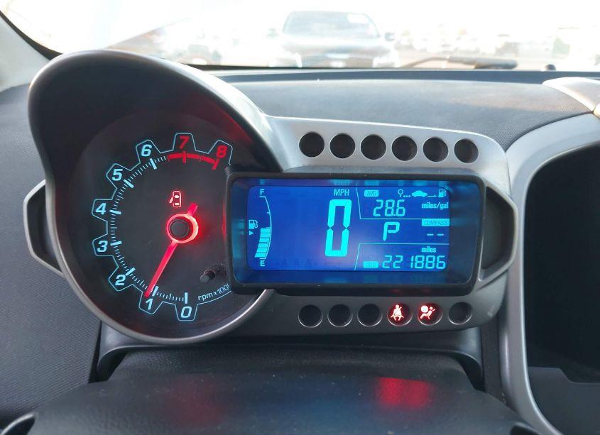 Photo 7 of 2016 Chevrolet Sonic LT AUTO (VIN 1G1JC5SG1G4149564)