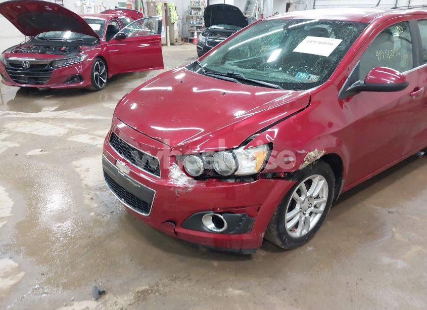 Photo 6 of 2013 Chevrolet Sonic LT AUTO (VIN 1G1JC5SG2D4238409)