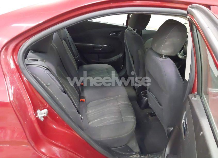 Photo 8 of 2013 Chevrolet Sonic LT AUTO (VIN 1G1JC5SG2D4238409)
