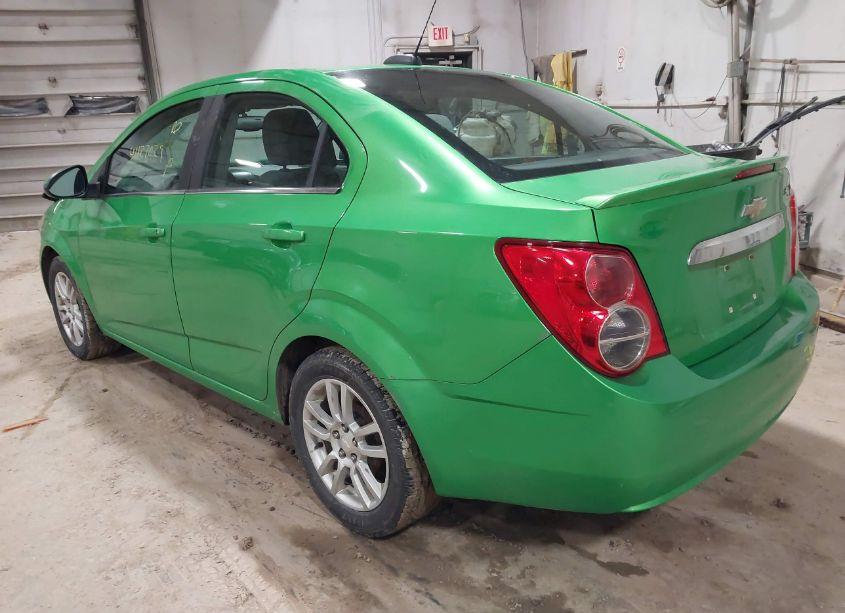 Photo 3 of 2015 Chevrolet Sonic LT AUTO (VIN 1G1JC5SG2F4125515)