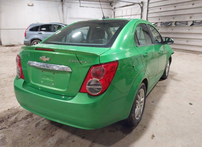 Photo 4 of 2015 Chevrolet Sonic LT AUTO (VIN 1G1JC5SG2F4125515)