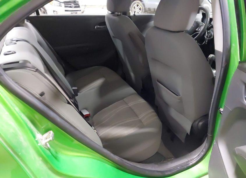 Photo 8 of 2015 Chevrolet Sonic LT AUTO (VIN 1G1JC5SG2F4125515)