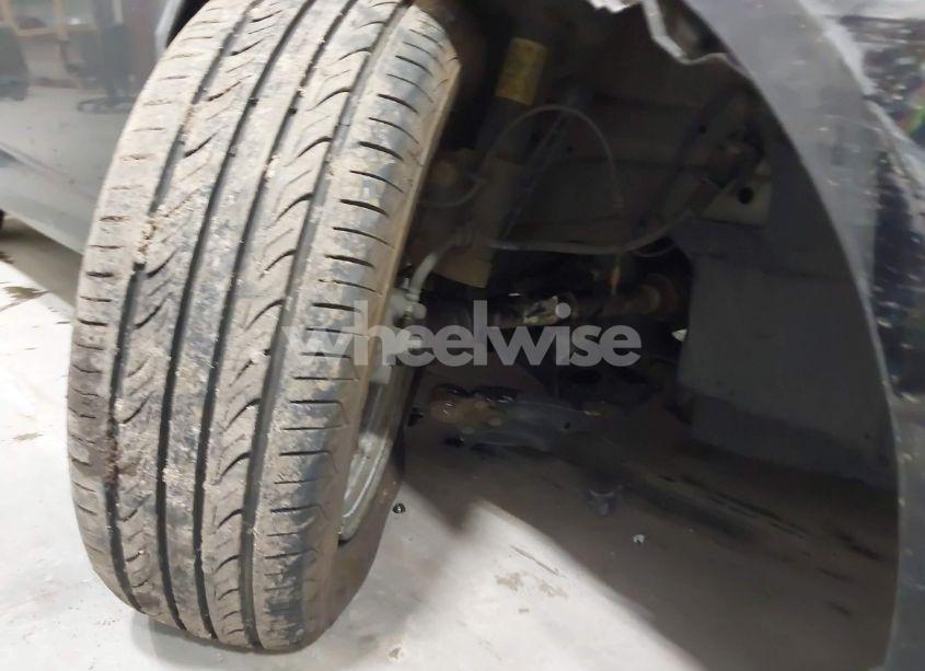 Photo 6 of 2016 Chevrolet Sonic LT AUTO (VIN 1G1JC5SG2G4131025)