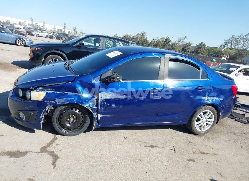 Photo 15 of 2013 Chevrolet Sonic LT AUTO (VIN 1G1JC5SG4D4176821)