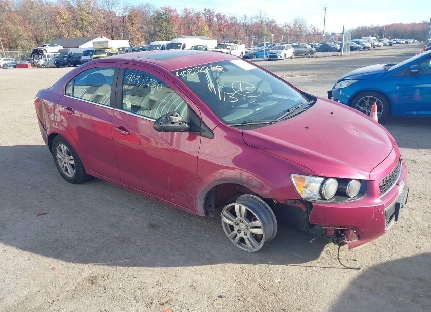 2014 Chevrolet Sonic LT AUTO (VIN 1G1JC5SG4E4126499) main photo