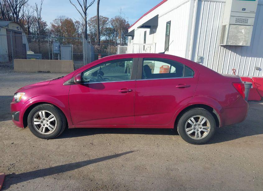 Photo 14 of 2014 Chevrolet Sonic LT AUTO (VIN 1G1JC5SG4E4126499)