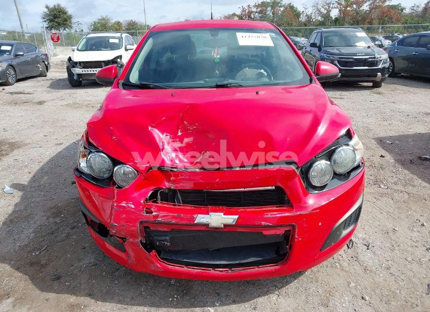 Photo 12 of 2014 Chevrolet Sonic LT AUTO (VIN 1G1JC5SG4E4227154)