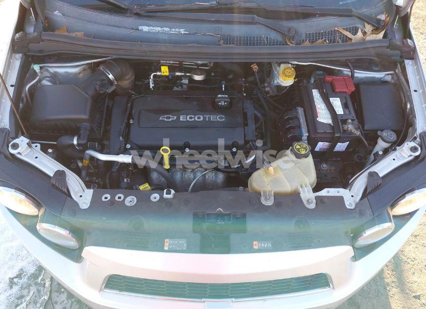 Photo 10 of 2016 Chevrolet Sonic LT AUTO (VIN 1G1JC5SG4G4130359)