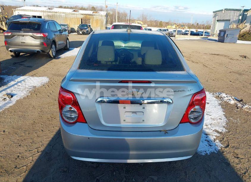Photo 16 of 2016 Chevrolet Sonic LT AUTO (VIN 1G1JC5SG4G4130359)