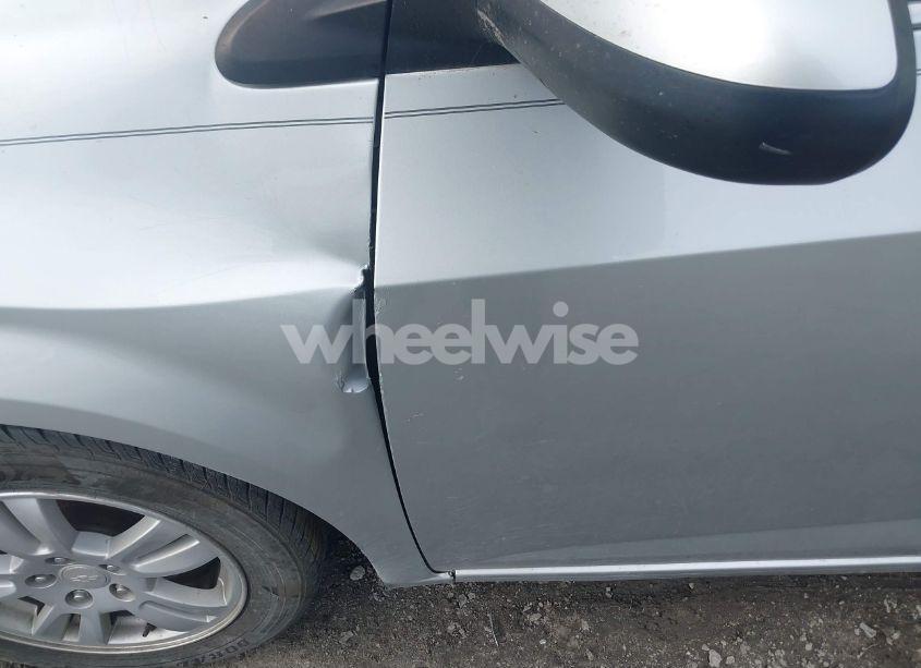 Photo 6 of 2013 Chevrolet Sonic LT AUTO (VIN 1G1JC5SG5D4226612)