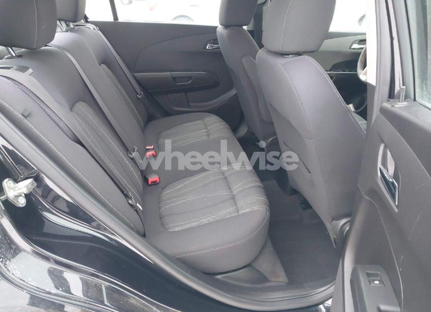 Photo 8 of 2015 Chevrolet Sonic LT AUTO (VIN 1G1JC5SG5F4163045)