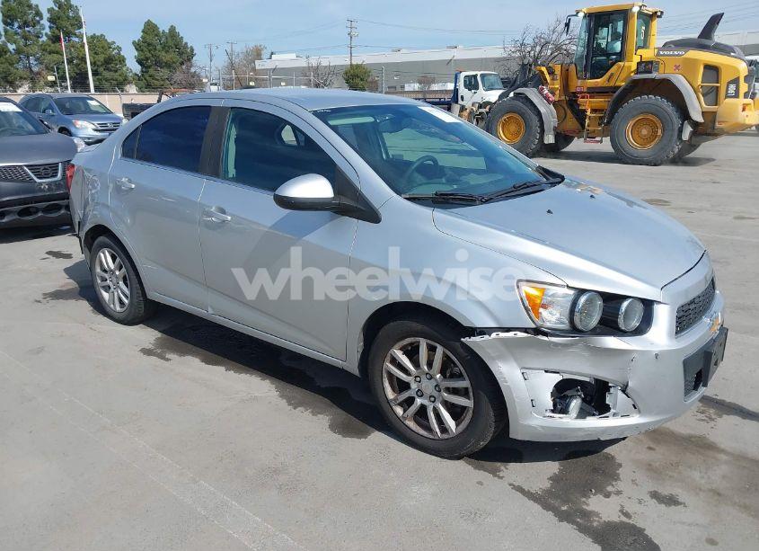 2015 Chevrolet Sonic LT AUTO (VIN 1G1JC5SG6F4217663) main photo