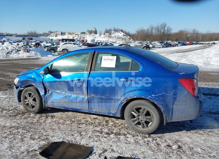 Photo 14 of 2016 Chevrolet Sonic LT AUTO (VIN 1G1JC5SG6G4137393)