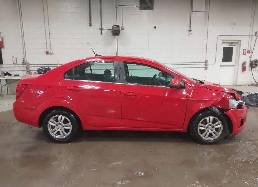 Photo 13 of 2013 Chevrolet Sonic LT AUTO (VIN 1G1JC5SG7D4154327)
