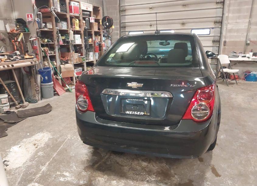 Photo 16 of 2015 Chevrolet Sonic LT AUTO (VIN 1G1JC5SG7F4104479)